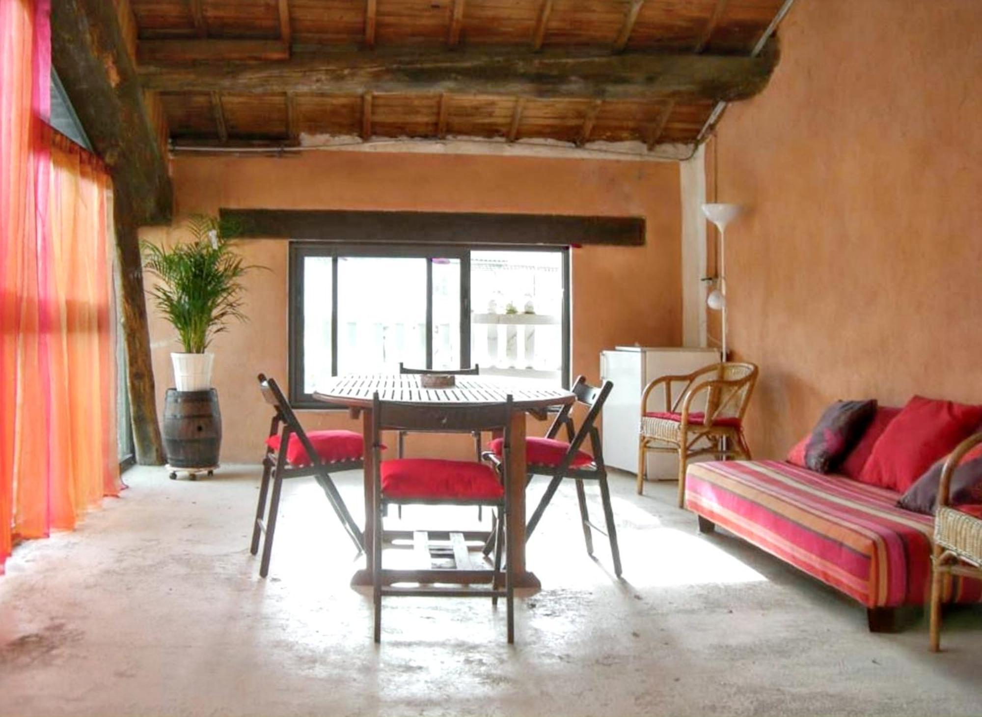 Maison Charmante Avec Terrasse Et Jardin A Noves Kültér fotó